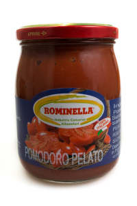 Pomodoro pelato con basilico